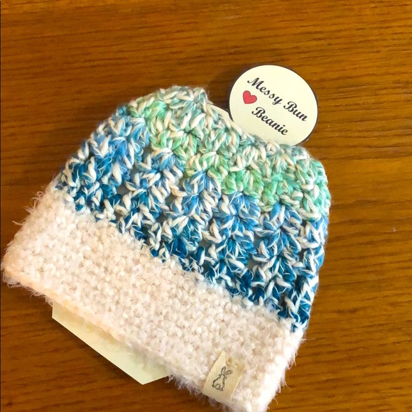 Brand New Messy Bun Handcrafted Hat - Picture 1 of 2